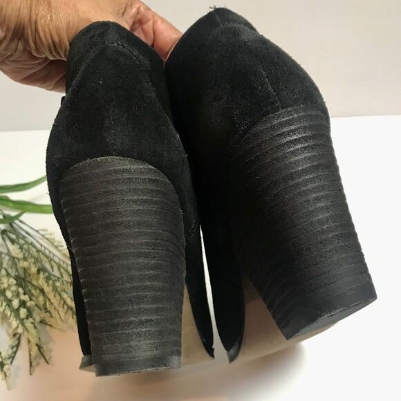 Isola Black Suede Silver Toe Booties - Picture 7 of 10